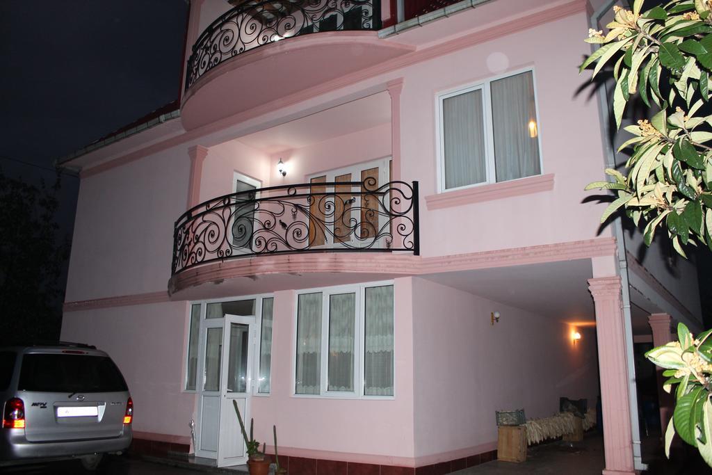 Villa Jakos Paradise Batumi Exterior foto
